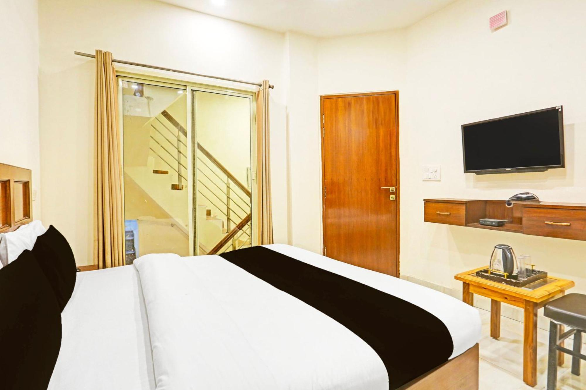 Super Hotel O Sector 45 Formerly Manyavar Chandīgarh Zewnętrze zdjęcie